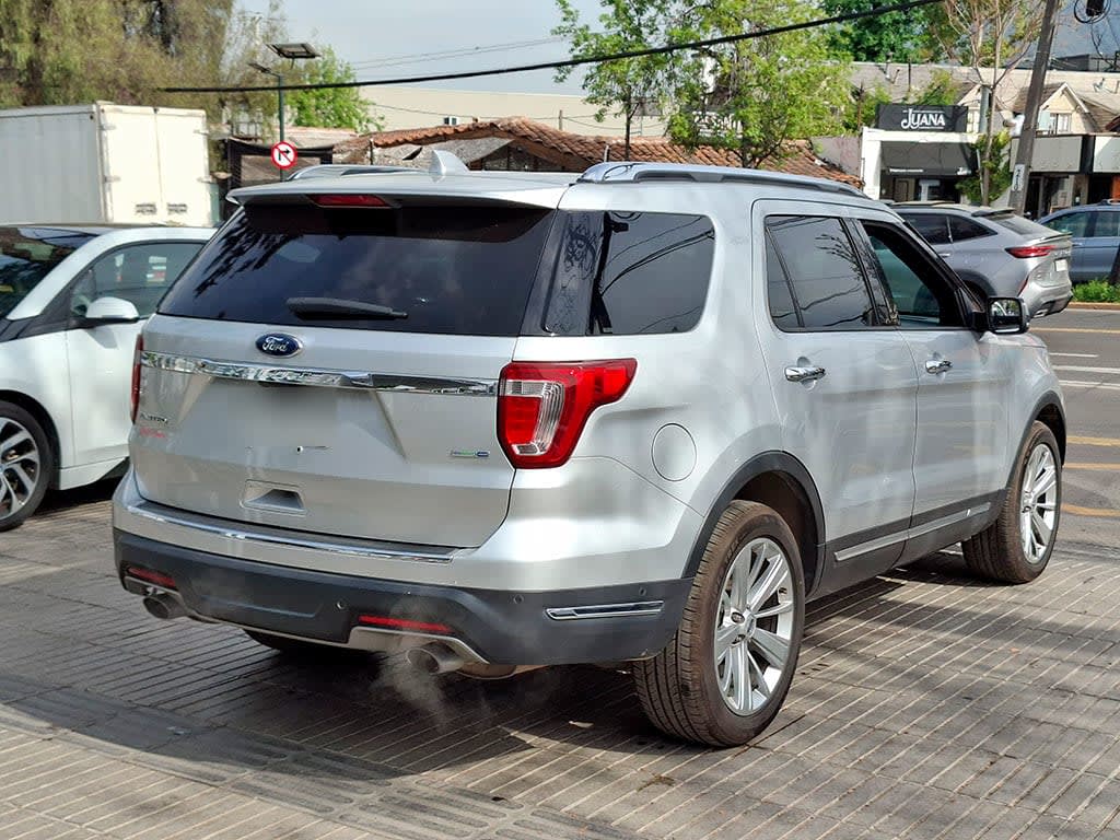 Ford Explorer 2.3 Limited Ecoboost 4x4 At 5p año 2019