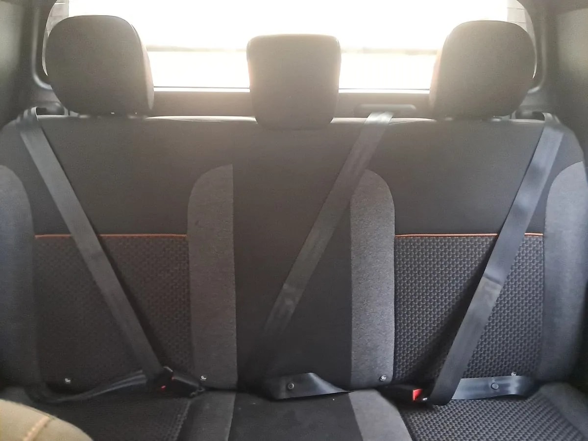 Renault Oroch 1.3 Intens Outsider Dob. Cab. 4x2 At 4p año 2023