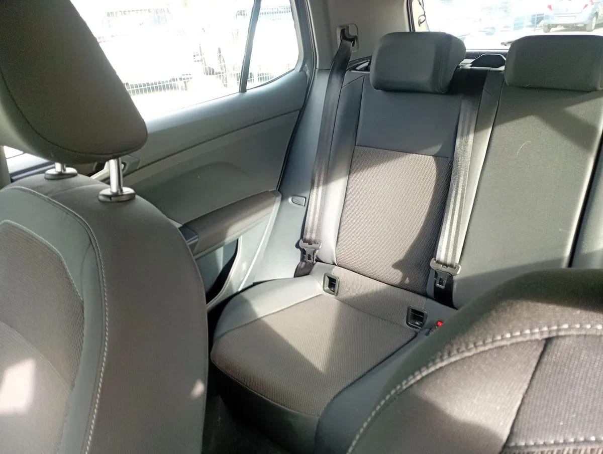 Volkswagen T-Cross 1.0 Tsi Trendline 4x2 5mt 5p año 2024
