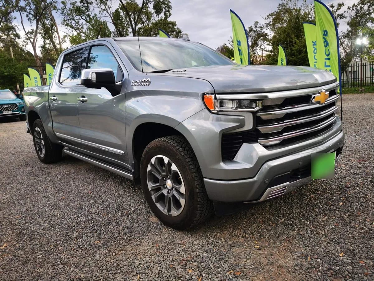 Chevrolet Silverado 3.0 High Country 4x4 At 4p año 2026