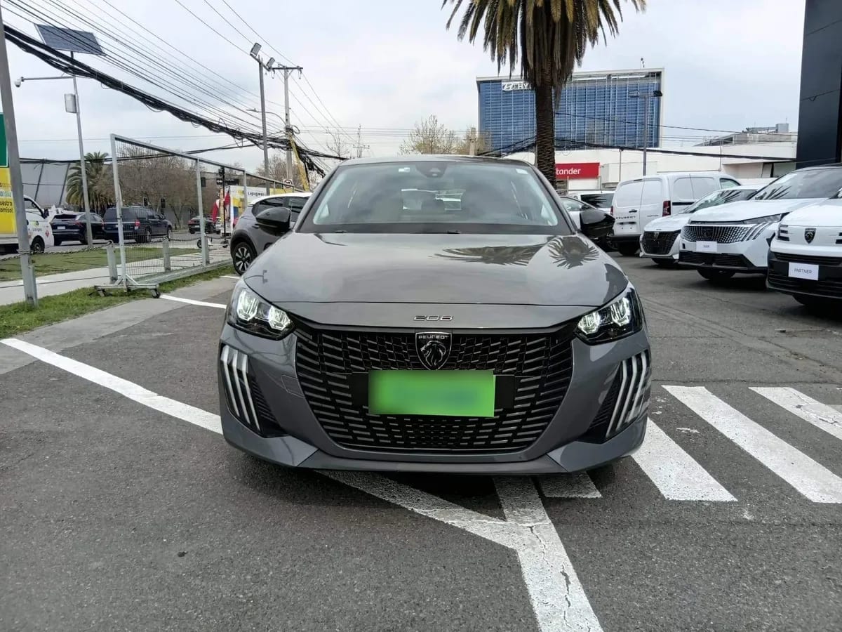 Peugeot 208 1.2 Mca Puretech 75 Active 4x2 Mt 5p año 2024