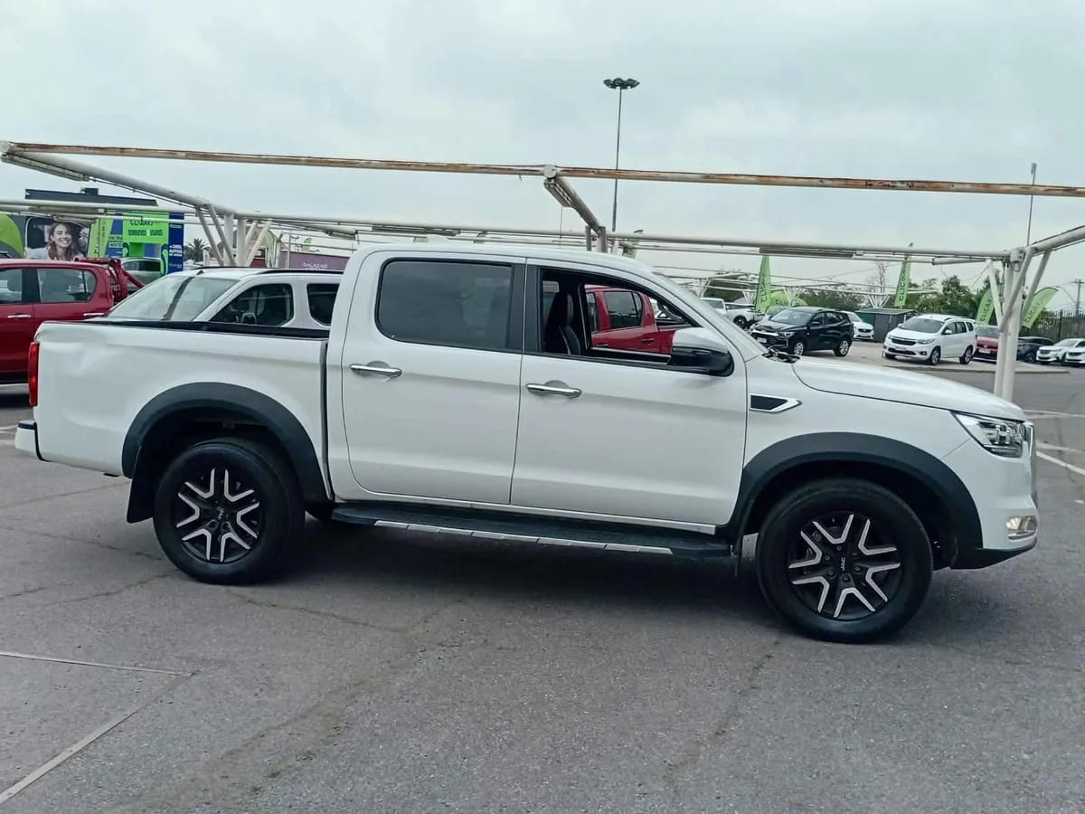 JAC T8 2.0 Advance 4x4 Diesel Euro6 At 4p año 2026
