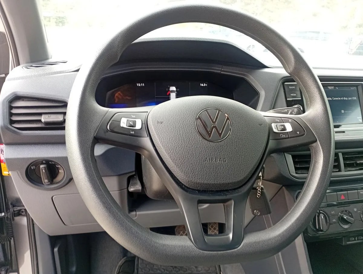 Volkswagen T-Cross 1.0 Tsi Trendline 4x2 5mt 5p año 2024
