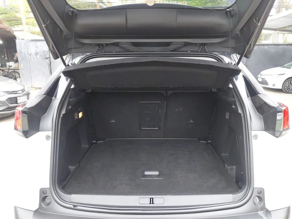Peugeot 3008 1.6 Allure Blue-Hdi Diesel 4x2 120hp Eat6 5p año 2018
