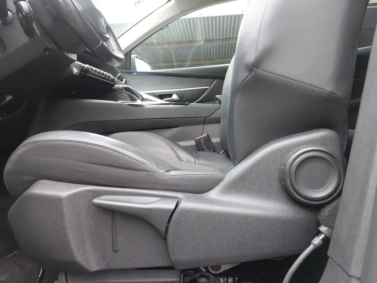 Peugeot 3008 1.6 Allure Blue-Hdi Diesel 4x2 120hp Eat6 5p año 2018