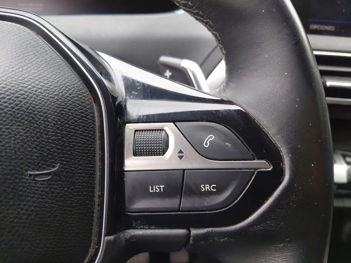 Peugeot 3008 1.6 Allure Blue-Hdi Diesel 4x2 120hp Eat6 5p año 2018