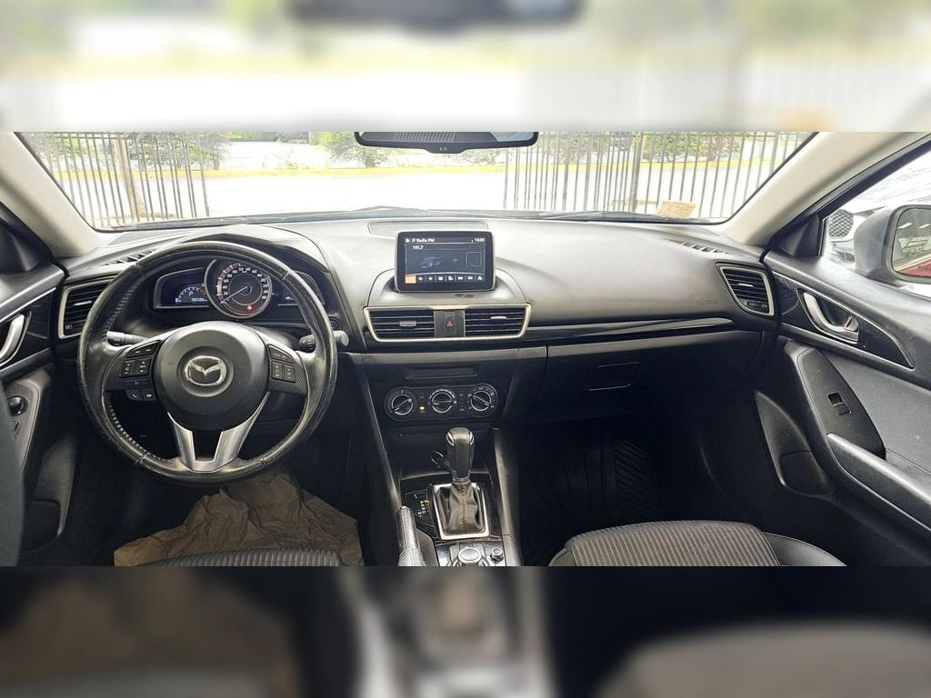 Mazda 3 Sport 3 Sport Hb 2.0 año 2016