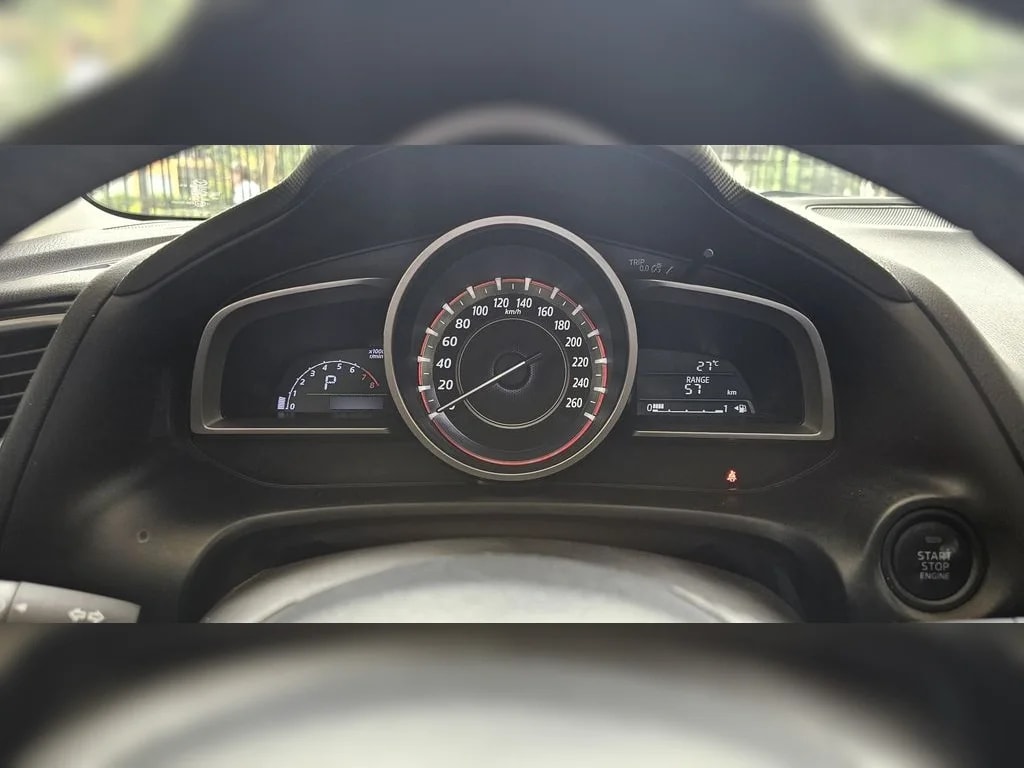 Mazda 3 Sport 3 Sport Hb 2.0 año 2016