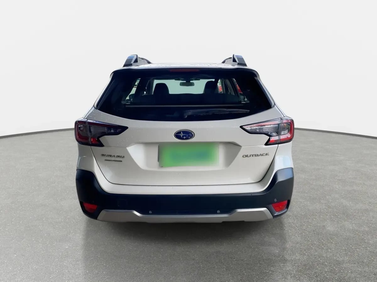 Subaru Outback 2.5i Touring Awd Cvt At 5p año 2022