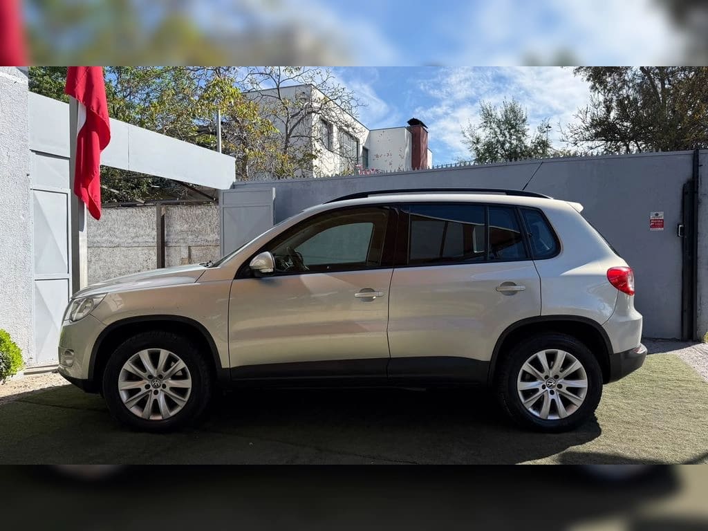 Volkswagen Tiguan 2.0 Full 4x4 At 5p año 2011