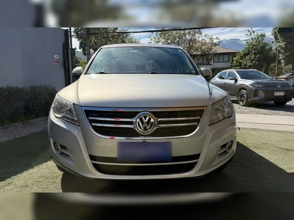 Volkswagen Tiguan 2.0 Full 4x4 At 5p año 2011