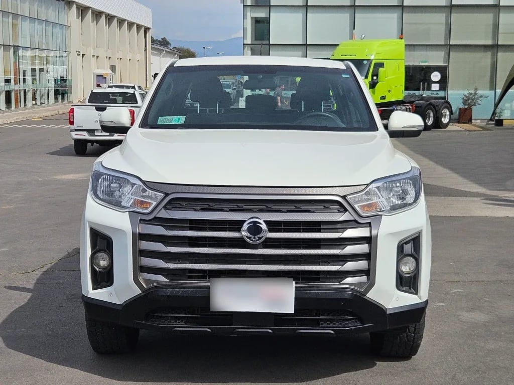 Ssangyong Grand Musso 4x4 2.2 año 2024