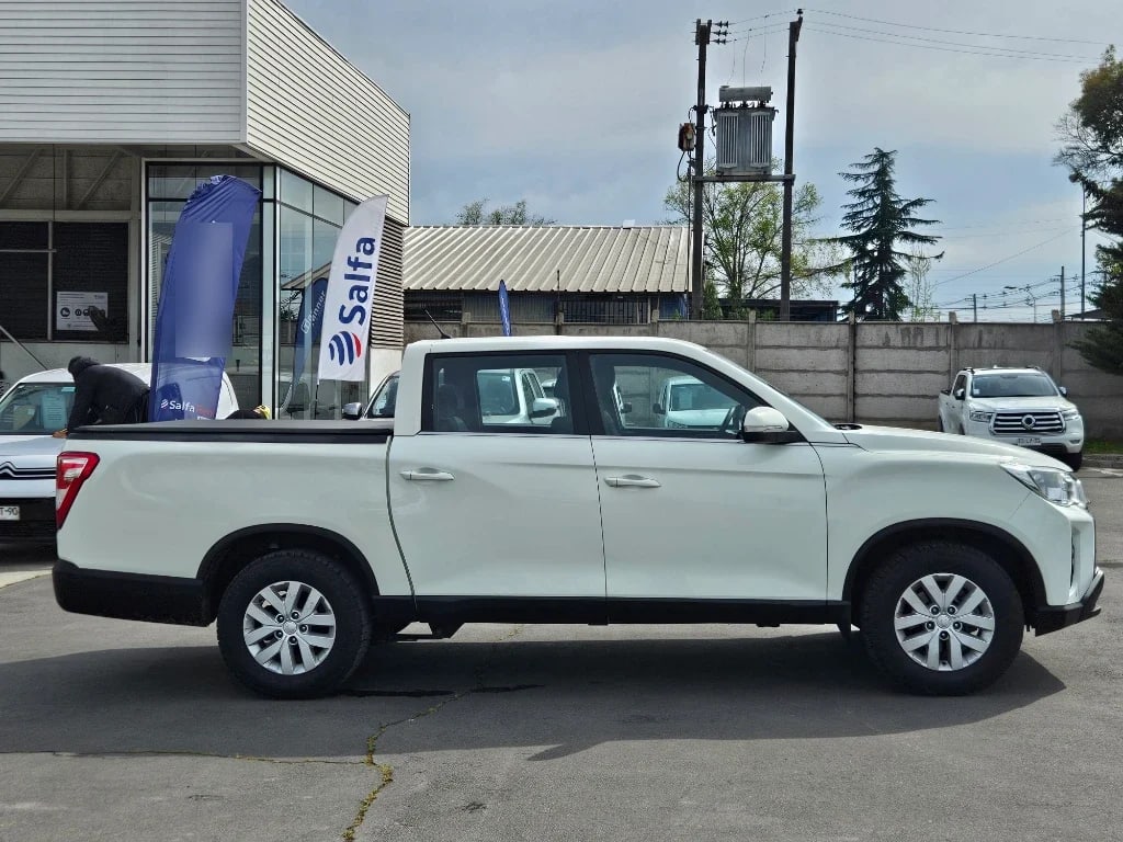 Ssangyong Grand Musso 4x4 2.2 año 2024