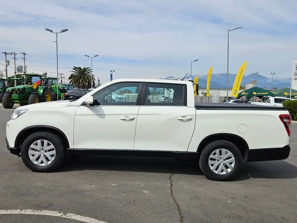 Ssangyong Grand Musso 4x4 2.2 año 2024
