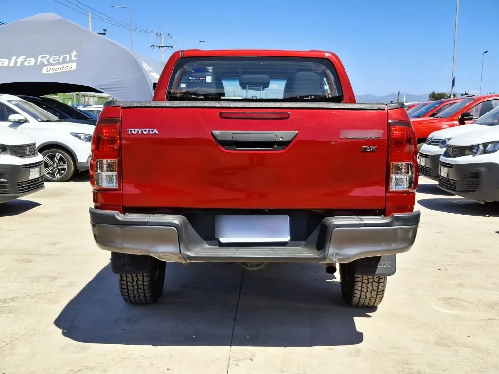 Toyota Hilux Hilux Dc 4x4 2.4 D Dx Mt año 2024