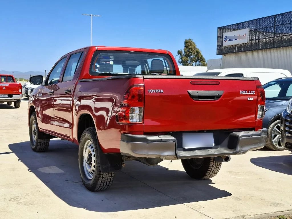 Toyota Hilux Hilux Dc 4x4 2.4 D Dx Mt año 2024