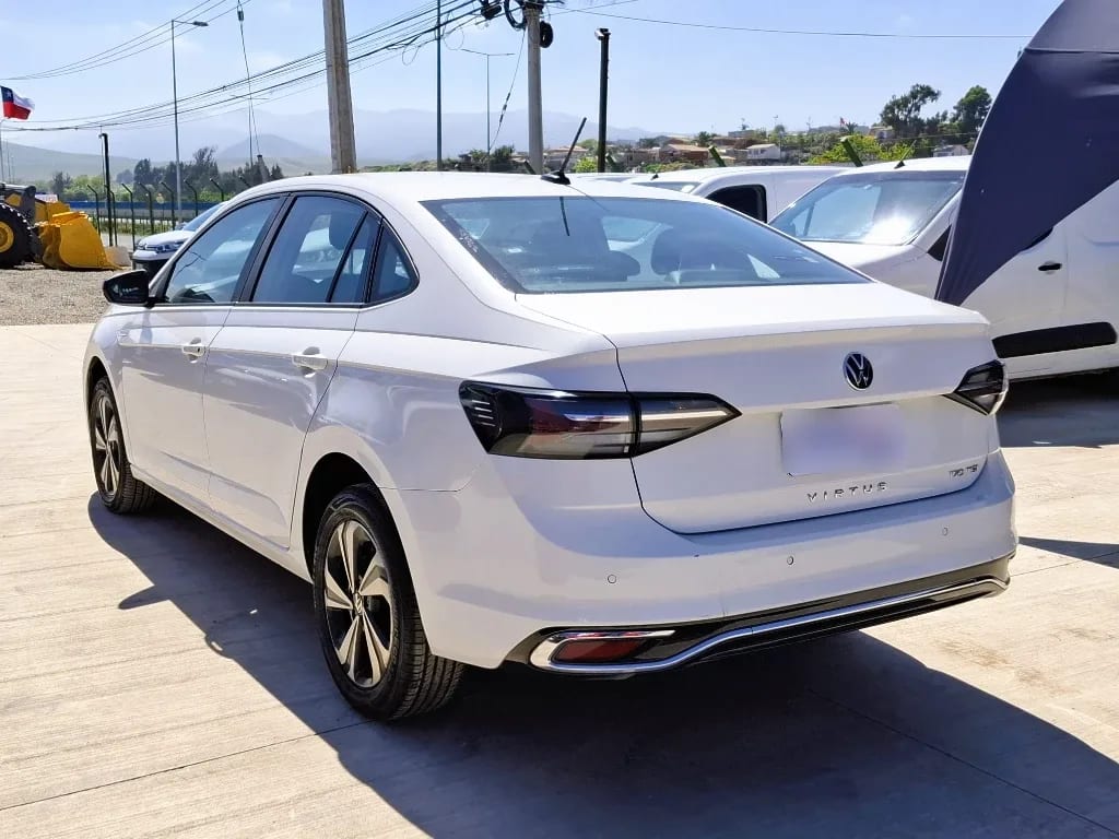 Volkswagen Virtus Virtus 1.0 At Comfortline año 2024