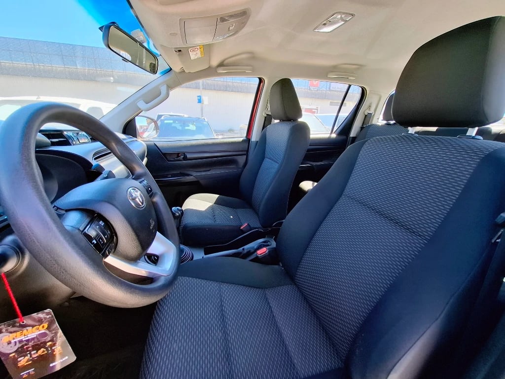 Toyota Hilux Hilux Dc 4x4 2.4 D Dx Mt año 2024