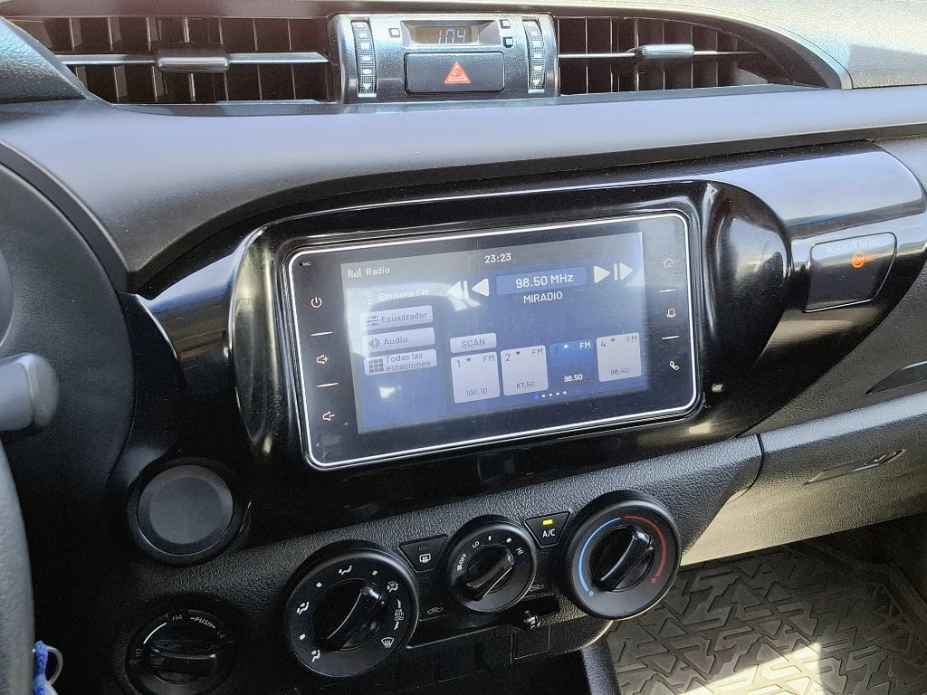 Toyota Hilux Hilux Dc 4x4 2.4 D Dx Mt año 2024