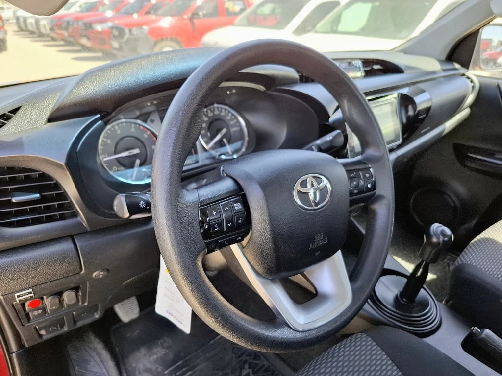 Toyota Hilux Hilux Dc 4x4 2.4 D Dx Mt año 2024
