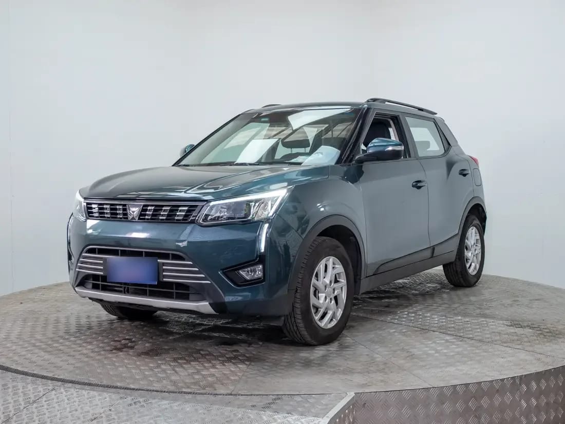 Mahindra Xuv300 1.2 Comfort Mt año 2024