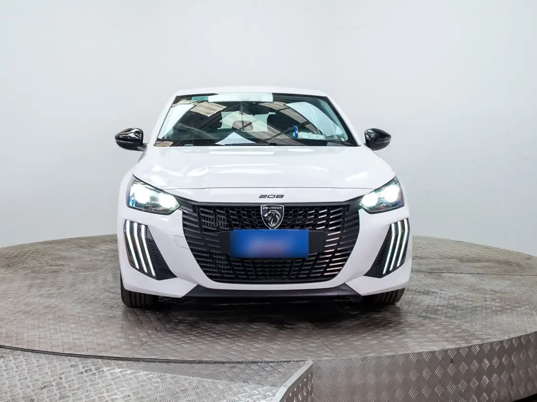 Peugeot 208 Mca Active Gasolina 100hp Mt año 2026