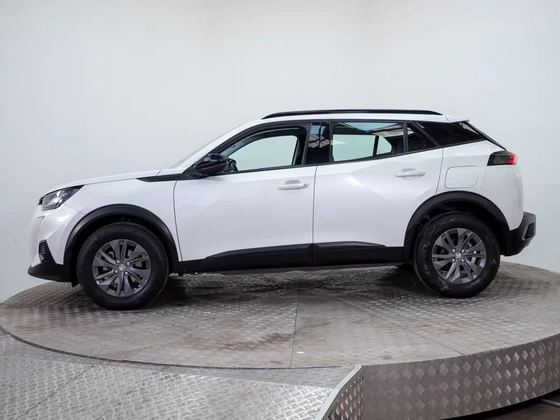 Peugeot Nuevo 2008 1.2 Active Pack Puretech 130 Mt año 2024
