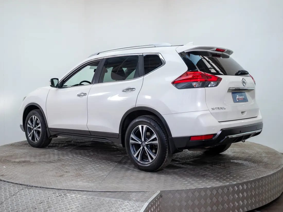 Nissan X-Trail 2.5 Advance Cvt At año 2018
