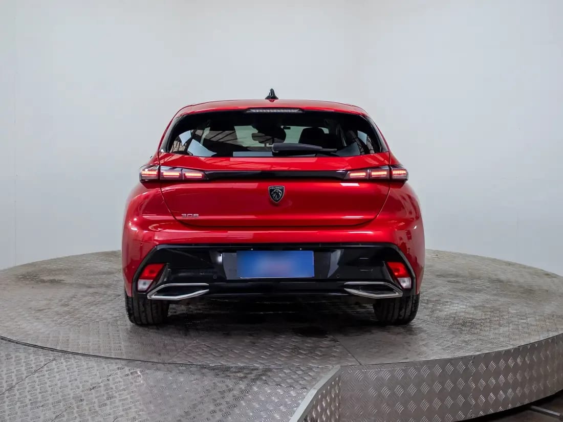 Peugeot 308 1.2 Allure Pack Puretech 130hp At año 2024