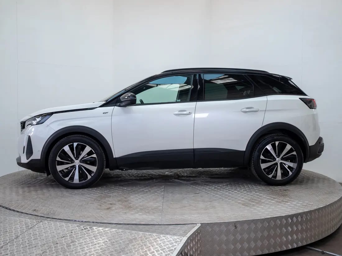 Peugeot 3008 1.6 Gt Puretech 180 At año 2024