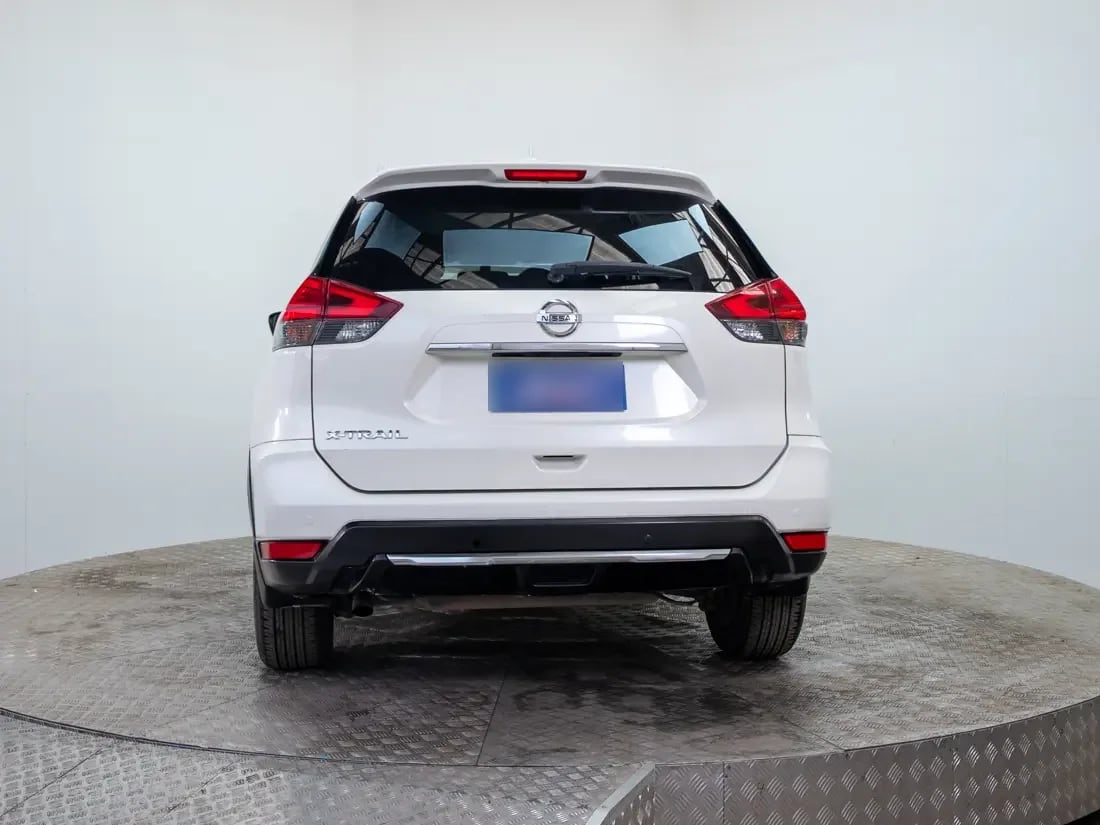Nissan X-Trail 2.5 Advance Cvt At año 2018