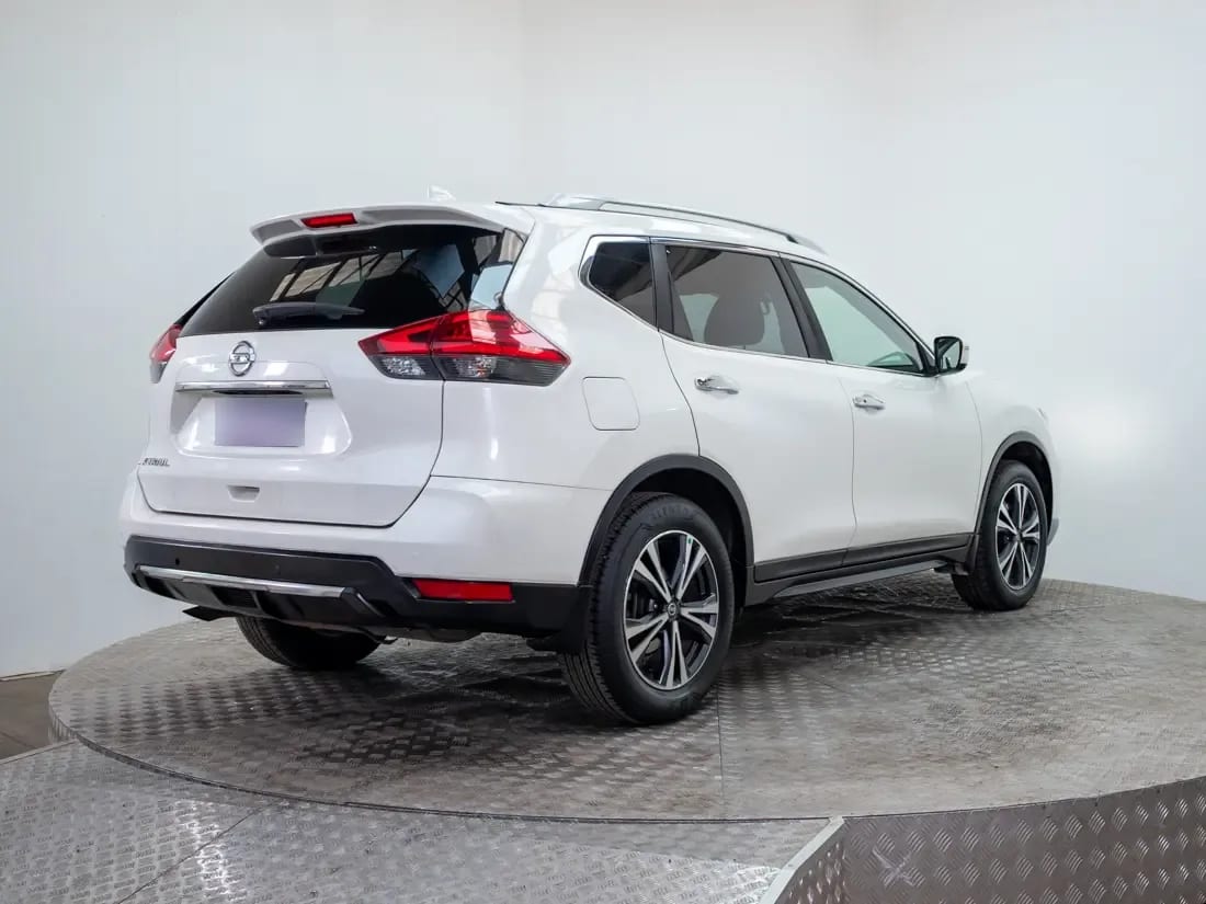 Nissan X-Trail 2.5 Advance Cvt At año 2018