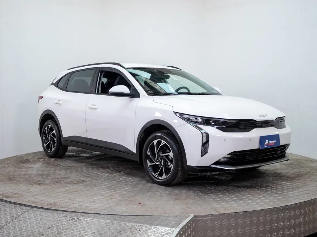 Kia K3 1.4 Cross Lx Mt año 2026