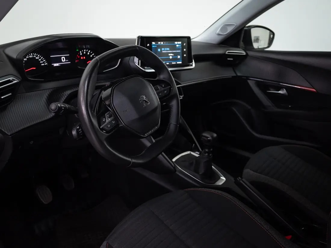 Peugeot Nuevo 2008 1.2 Active Pack Puretech 130 Mt año 2024