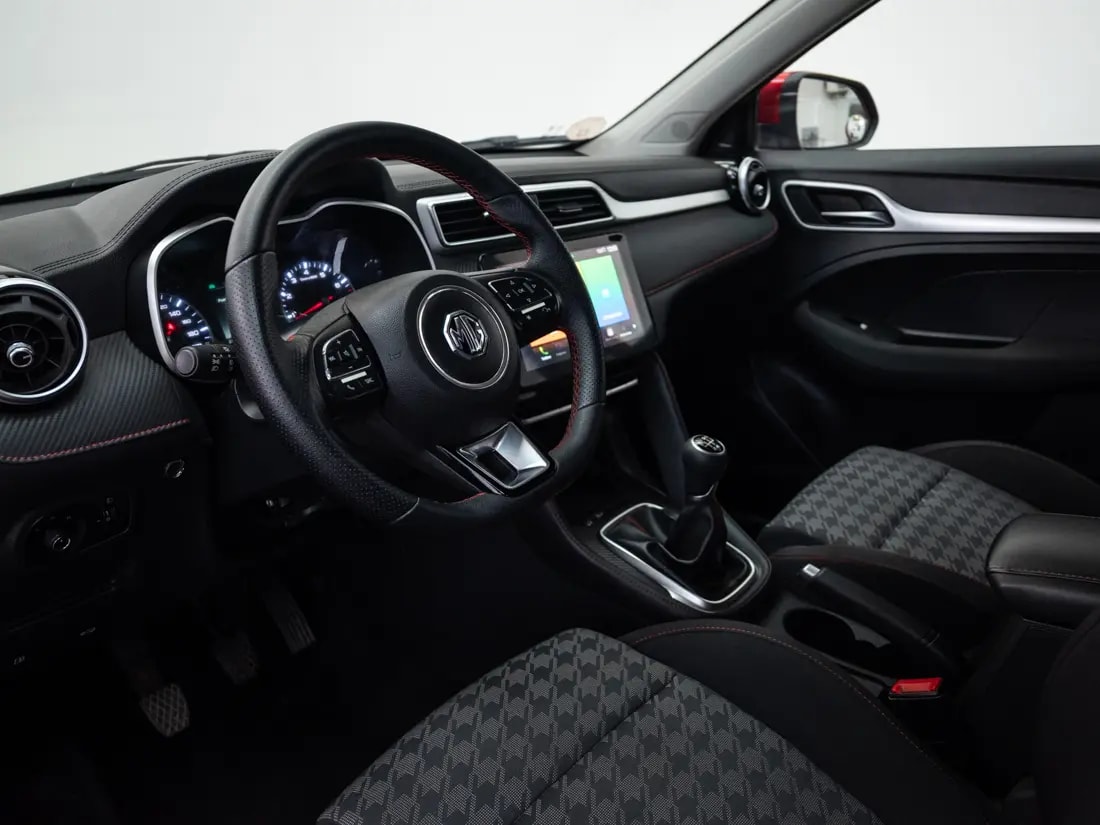 MG Zx 1.5 Com Mt año 2024