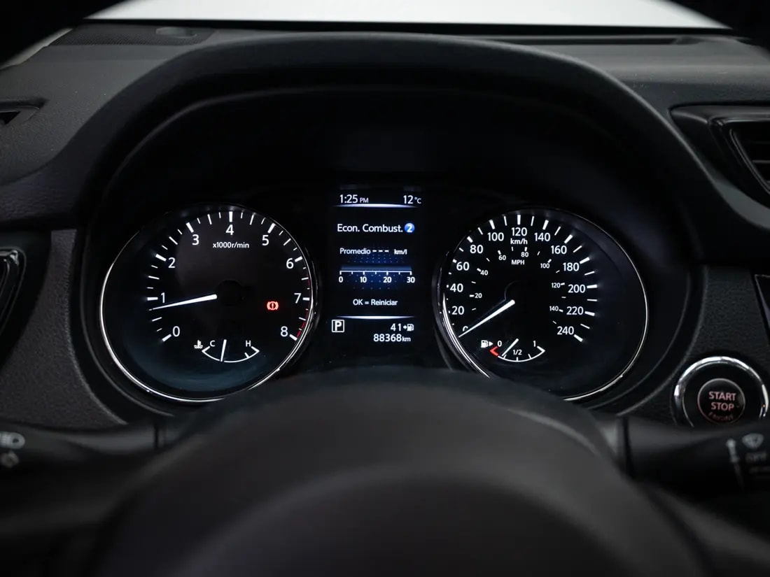 Nissan X-Trail 2.5 Advance Cvt At año 2018