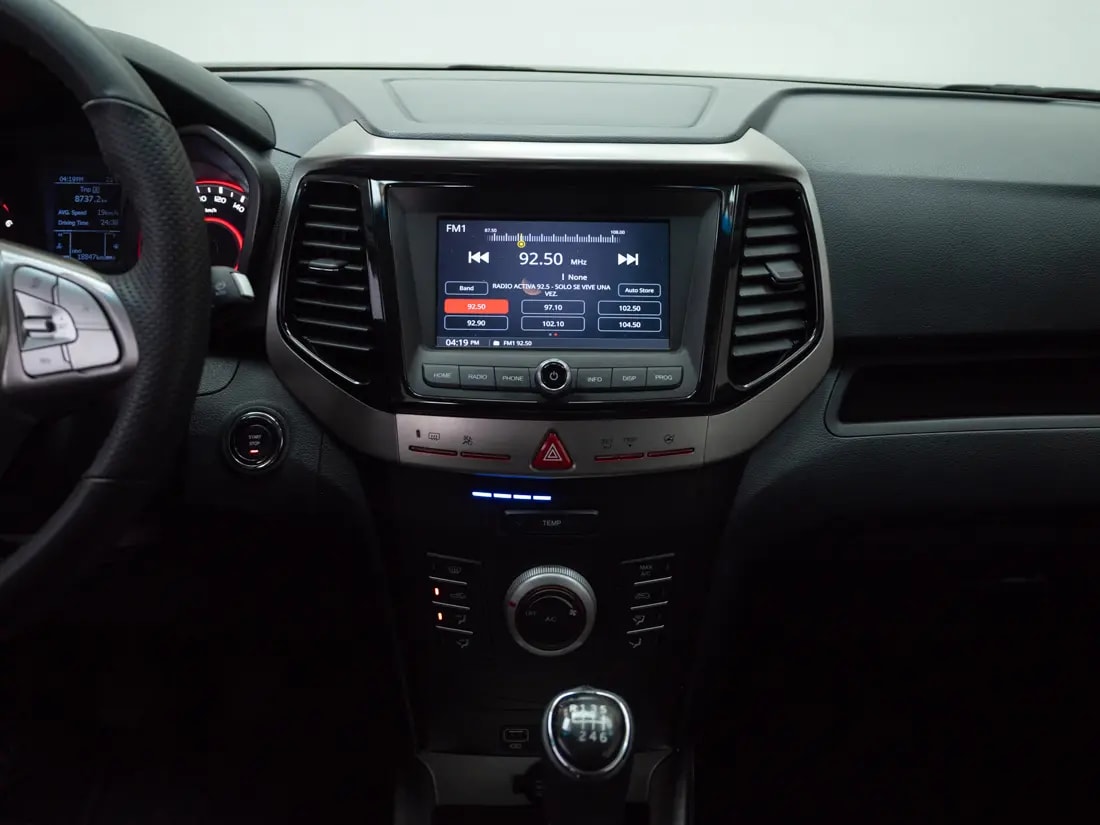 Mahindra Xuv300 1.2 Comfort Mt año 2024