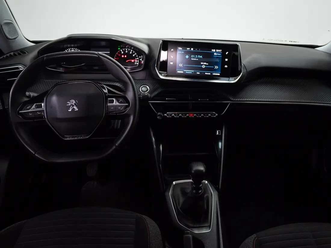 Peugeot Nuevo 2008 1.2 Active Pack Puretech 130 Mt año 2024