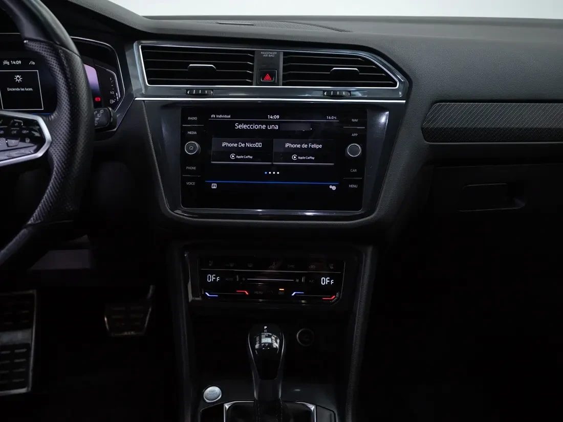 Volkswagen Tiguan 2.0 Tsi R-Line At 4x4 año 2023