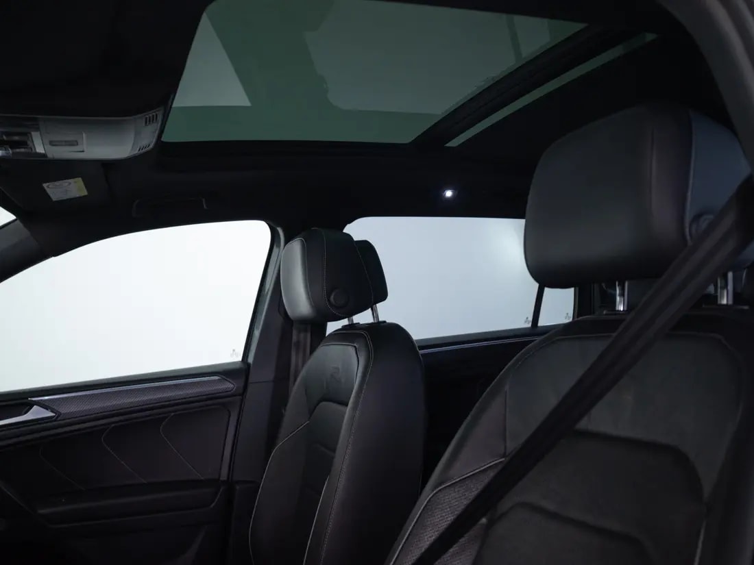 Volkswagen Tiguan 2.0 Tsi R-Line At 4x4 año 2023