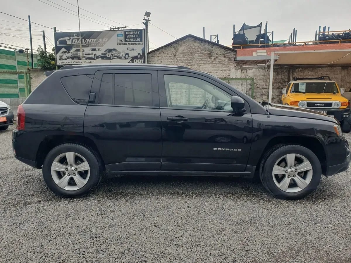 Jeep COMPASS 2.4 Sport 4x2 At año 2017