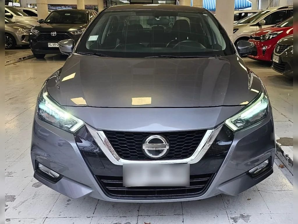 Nissan Versa Cvt 1.6 año 2022