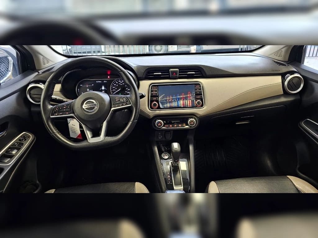 Nissan Versa Cvt 1.6 año 2022