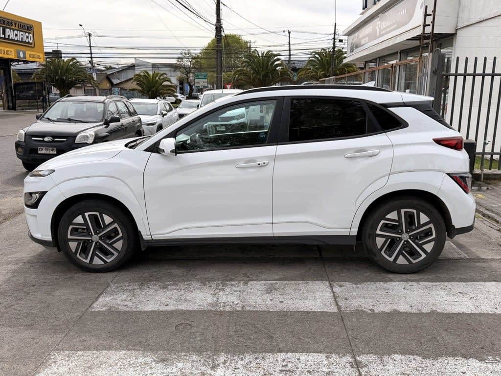Hyundai Kona Os Aut año 2023