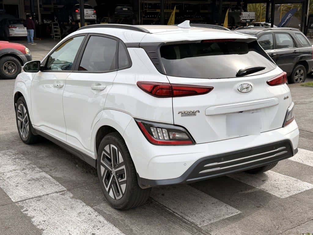 Hyundai Kona Os Aut año 2023