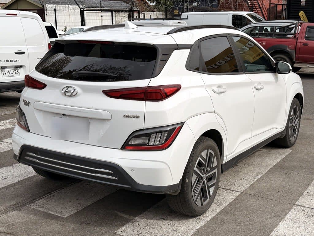 Hyundai Kona Os Aut año 2023
