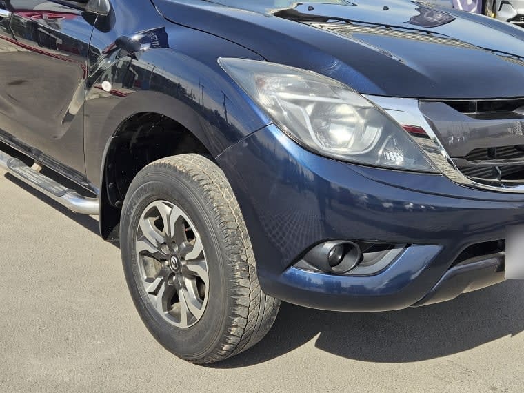 Mazda Bt-50 Dc Sdx Mt 4x2 Diesel 2.2 año 2020