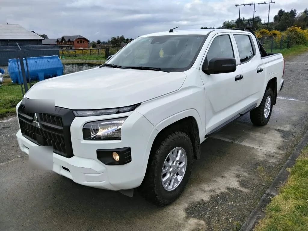 Mitsubishi L200 Katana Xrt año 2024