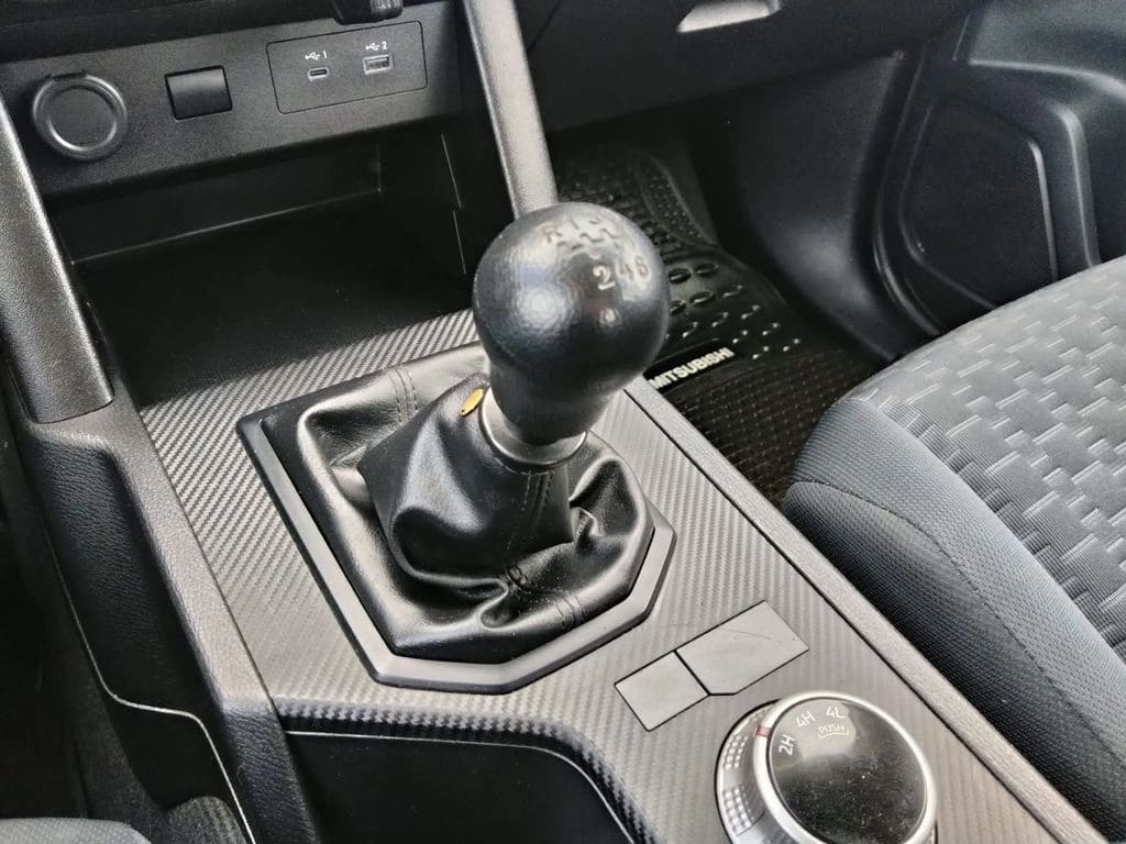 Mitsubishi L200 Katana Xrt año 2024