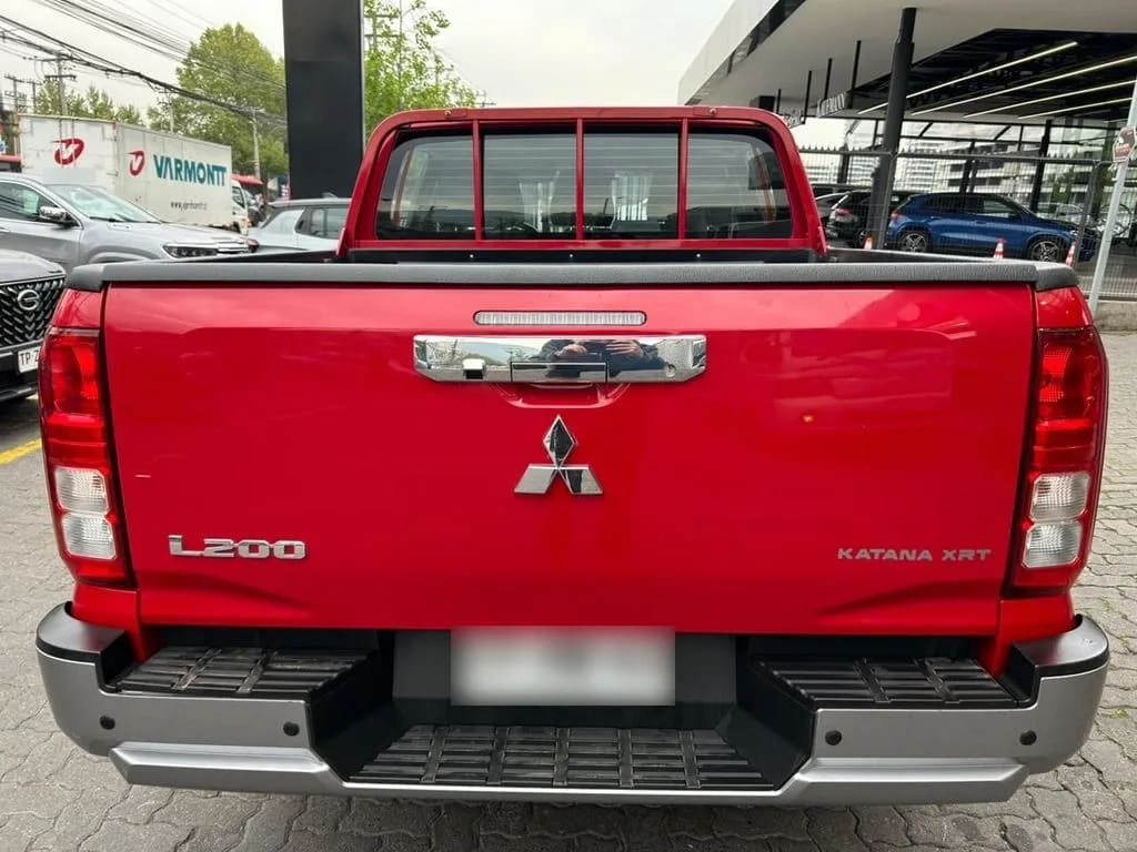 Mitsubishi L200 Katana Xrt 4x4 2.4 año 2024